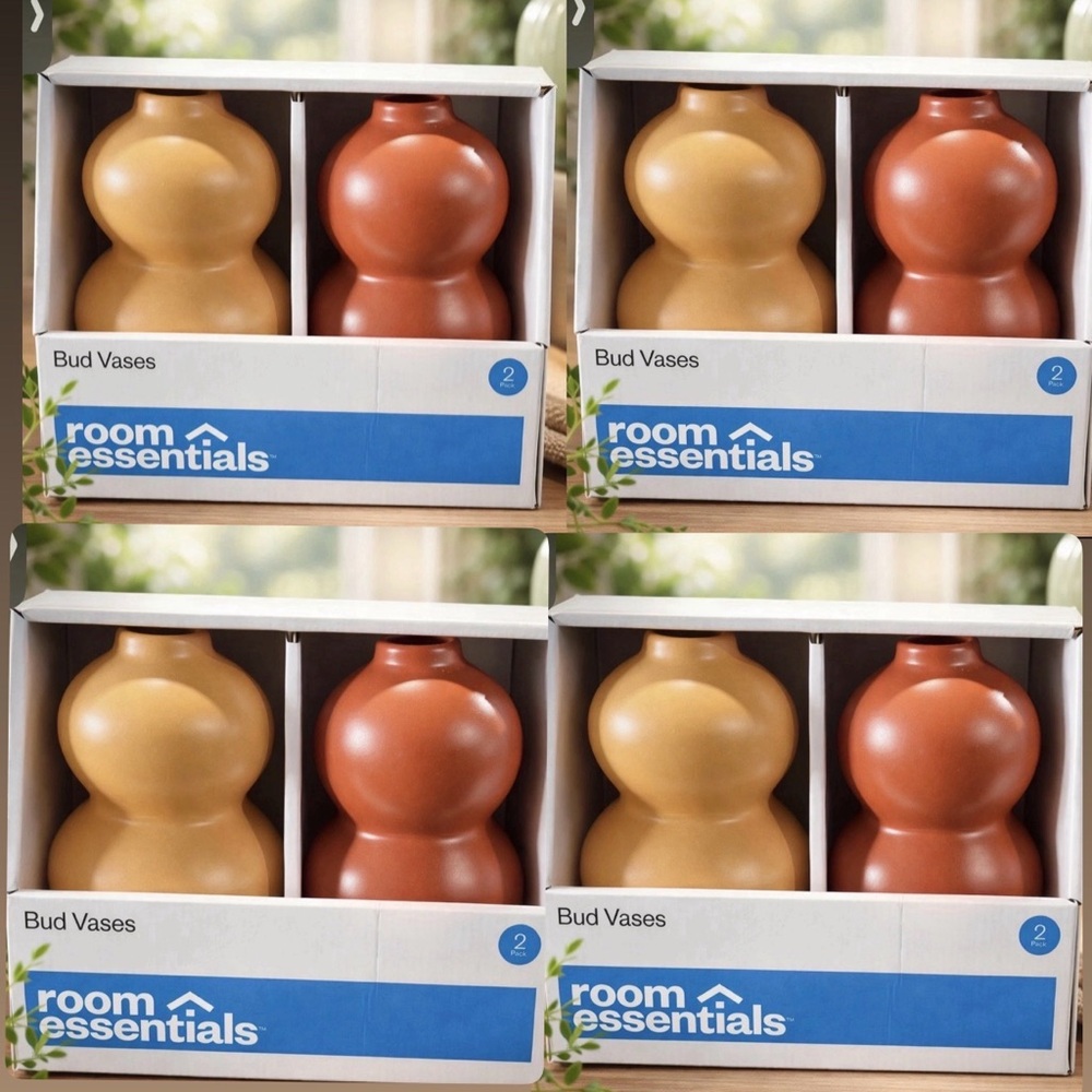 New 4 boxes of 8 vases Room Essentials Orange and Yellow Vases bud target vase